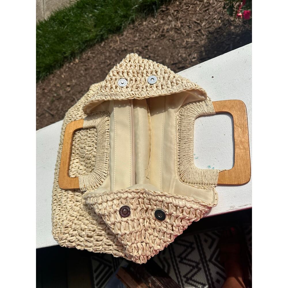 Woven Straw Raffia Handbag Wooden Handles Beach Resort Boho Tote Purse - Picture 4 of 8